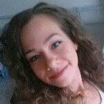 Lisa Maeder's Instagram, Twitter & Facebook