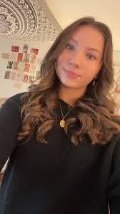 Abigail Ott's Instagram, Twitter & Facebook