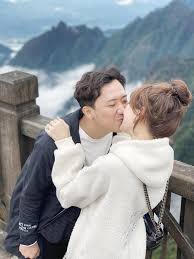 Ryu eseudeo, sinh ngày 22 tháng 06 năm 1985 tại seoul, hàn quốc) là một nữ ca sĩ, diễn viên và người dẫn chương trình người hàn gốc việt, hoạt động nghệ thuật ở việt nam. Hari Won Tuyen Bá»' Báº¥t Ngá» Vá» Chuyá»‡n Tráº¥n Thanh Co Hut Thuá»'c Uá»'ng RÆ°á»£u Hay Khong á»•ng NhÆ° Má»›i Lá»›n Pháº£i Nuoi Them Qua