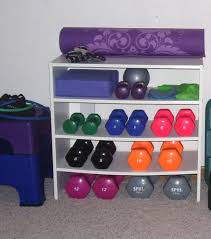 Get The Skinny On Creating Your Own At Home Gym Http Amzn To 2sp7ucw Des Salles D Entrainement Salle De Gym Salle De Sport Maison