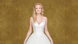 Die neue kollektion für 2018 ist modisch jung bis romantisch ausgefallen für die modebewusste braut von heute kreiert. Hochzeitsausstatter Rehr Lohrengel Brautkleider