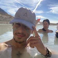 Stream rinnegato music