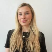 Hayley Spears's Instagram, Twitter & Facebook