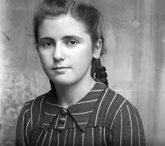 The year was 1860, in the heart of Texas, when Elizabeth Babb stood alone  in her cabin, facing the unexpected. Her husband had gone to help build a  barn, leaving her alone