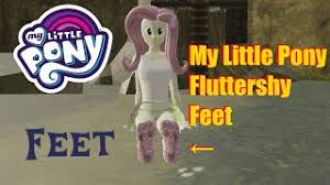 Flash sentry has this reaction when he establishes the moon social link with trixie lulamoon, who until that point had done nothing but brag about herself and being annoying to him. Fluttershy Feet My Little Pony Feet Fluttershy Dirty Socks Smelly Feet 3dfeetsoles Youtube