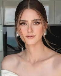 Beth Burris's Instagram, Twitter & Facebook