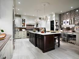 Inviting Kitchen Designs By Candice Olson Kitchen Ideas Design With Cabinets Islands Backsp Diseno De Cocina Moderna Cocinas De Casa Diseno De Interiores