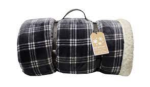 Thus, the ceiling becomes a statement piece in every room as a bed cover, cuddly blanket or. Newport Nordic Soft Sherpa Bed Blanket 1 Each Walmart Com Walmart Com