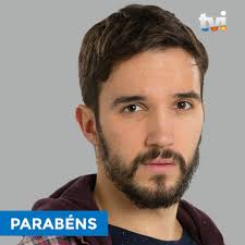 Marisa liz, vocalista dos amor electro, assumiu que está apaixonada, embora não tenha confirmado o namoro com o ator diogo branco. Tvi Parabens A Voce Diogo Branco Faz Hoje Anos E A Tvi Deseja Lhe Um Dia Muito Feliz Junte Se A Nos E Deixe Aqui A Sua Mensagem Ao Ator Facebook