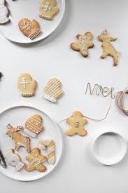 Sables De Noel Avec Glacage Royal Chez Melina Sables De Noel Glacage Sables De Noel Recette Sables De Noel