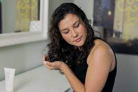 Check spelling or type a new query. 8 Ways To Refresh Curly Hair Naturallycurly Com