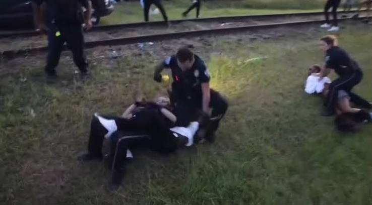 2 officers assaulted while trying to break up July 4th block party in North Charleston