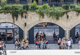 The nourishment served at these diners is understood for the quality. Eating Alfresco At King S Cross King S Cross