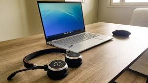 Check spelling or type a new query. Best Chromebooks For Watching Movies On Netflix Hulu More In 2021 Techosaurus Rex