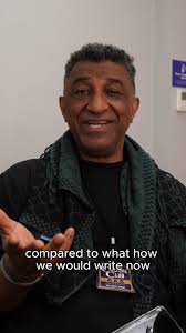 BOSTON! I'm teaming up with Squeeze for a fabulous 2024 co-headlining tour  and we're coming to YOUR city! This won't be one to miss.