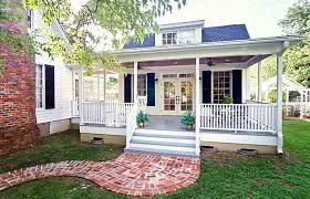 12 Surprising Granny Pod Ideas For The Backyard Southern Cottage Allcreated Mother In Law Cottage Small Bungalow Southern Cottage