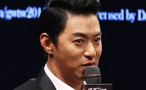 Actor Joo Jin-mo dating doctor