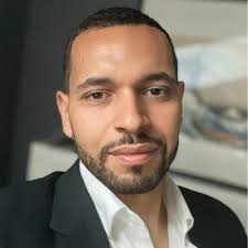 IAE Metz School of Management sur LinkedIn : 𝐂𝐞́𝐫𝐞́𝐦𝐨𝐧𝐢𝐞 𝐝𝐞  𝐫𝐞𝐦𝐢𝐬𝐞 𝐝𝐞𝐬 𝐝𝐢𝐩𝐥𝐨̂𝐦𝐞𝐬 -…