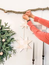 Cozy Scandinavian Christmas Fireplace Decorations Chica And Jo