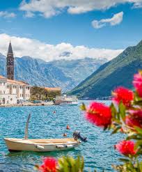 Today bright side has collected for you works in which the combined efforts of mother nature and photographic artists have captured magic moments showing the wondrous diversity of. Best Destinations For Nature Lovers Europe S Best Destinations