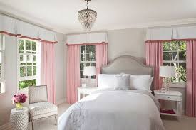 Create the softest of color pallets. 20 Elegant And Tranquil Pink And Gray Bedroom Designs Home Design Lover