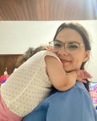 💡 Brincar, pular e se mover são os melhores “apps” para o desenvolvimento  infantil 🚀💛 #fisioped #desenvolvimentoinfantil #telas Vanessa Ozeas Rosa  Fisioterapia pediátrica Amor , movimento e evolução, com muita diversão  ✨💪📈🚀✓🦋