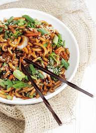 15 Minute Spicy Udon And Vegetable Stir Fry Seasons And Suppers Recipes Vegetarian Recipes Cooking Recipes
