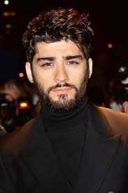 Zayn malik always one of the best style icon for millions of his fans. Zayn Malik Has Blue Hair After Releasing Sour Diesel
