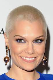 Jessie j has dyed her shaved hair blonde to celebrate her 25th birthday. Jessie J Platinum Blonde Buzz Cut Hairstyle Steal Her Style
