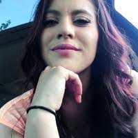 Amber Koon's Instagram, Twitter & Facebook