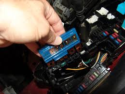 Add the part to your cart to see the core charge. How To Remove Alternator Fuse In 2009 Toyoyta Camry How To Remove An Alternator Fuse In A Toyota