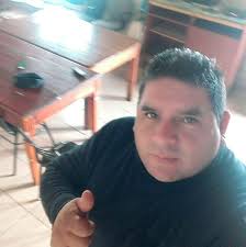 Carlos Ocanas's Instagram, Twitter & Facebook