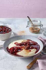 Griessbrei Mit Heissen Kirschen Rezept Lecker Rezept Rezepte Griessbrei Lecker