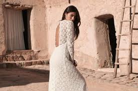 Avec notre large sélection de robes de soirée chic aux coupes, couleurs et styles variés, il y en a vraiment pour tous les goûts et tous les moods. Robe De Mariee Pas Chere Notre Selection A Moins De 400 Euros