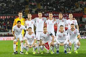 Petersburgu rozpoczęło się spotkanie polski i słowacji w mistrzostwach europy 2021 w piłce nożnej. Palloncino Professionista Veloce Sklad Polskiej Reprezentacji W Pilke Nozna Ricevere Pickering Drifting