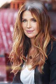 Un blond foncé méché sur cheveux longs. Unforgettable Tf1 Cheveux Styles De Coiffures Coiffure Couleur