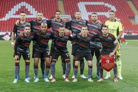 Koray anlatiyor 7 kasim 2012 benfica spartak moskovabenfica yenmek zorunda. Ttoipmmvnrurzm