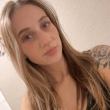 I'll never understand how your children aren't enough for you to make  better choices