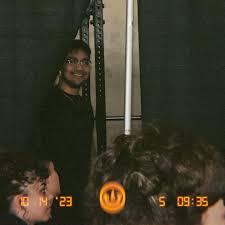 Rave pt2?? And they still don't want me😩 Dj: @_orpheusharp_ 📸: @nldmdln  #rave #party #explorepage #dj #edm