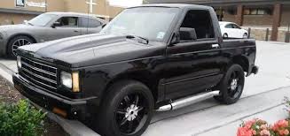 If you want a sleek look to complement your desire for organization, make some drawer slides for the bed of your pickup truck. Mean Modified Chevy S 10 Pickup Sports An Extra Short Bed