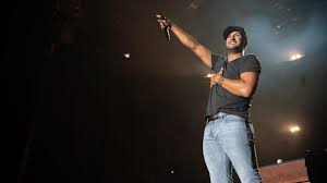 Luke bryan drink a beer live performance video. Luke Bryan Launches New Beer Williamson Source