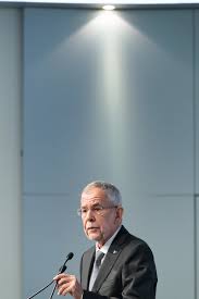 329,915 likes · 18,361 talking about this. Alexander Van Der Bellen Born January 18 1944 Austrian Economist Politician World Biographical Encyclopedia