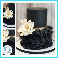 Black And Gold 1 Tier Cake Black And Gold Ruffle Cake Black And Gold Cake Black And Gold Birthday Cake Birthday Cake For Women Elegant