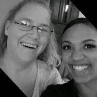 Heidi Coons's Instagram, Twitter & Facebook