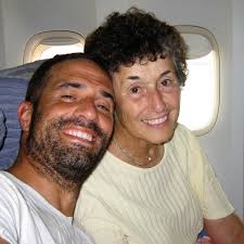 Barton Brooks (@bartonbrooks) • Instagram photos and videos