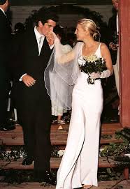 Rosemarie terenzio, 44, was john f kennedy jr's personal assistant, publicist and one of his closest confidantes during the last five years of his life. Great Love Stories 08 John F Kennedy Jr Carolyn Bessette