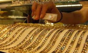 Gold Prices Plunge By Rs 600 At Rs 26500 Lowest Level Since 2010 Indian Express