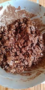 Boleh buat stok banyak sikit masa raya. Resepi Cornflake Coklat Rangup