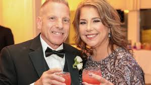 Fundraiser for Kim Dobres by Christina Dobres-Mahoney : Mark Dobres'  Medical Treatment