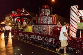 Christmas parade float ideas are you in charge of planning your christmas parade float and need a theme? Pin On Youth Group Ideas